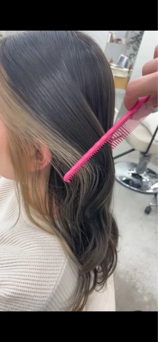 セミロング カラー ミストバング ベージュカラー  フェイスフレーミング 顔周りカット ヘアカラー 山嵜 江里奈のヘアスタイル