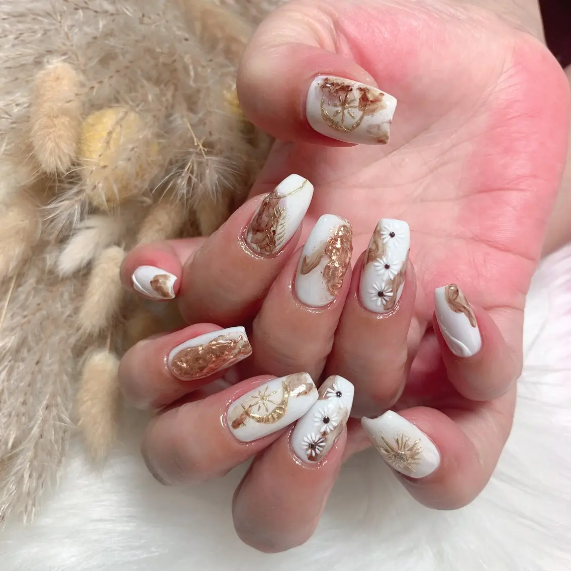 ネイル ハンドネイル 💅ネイルハウス🏡 🎀TOMO🎀のネイルデザイン