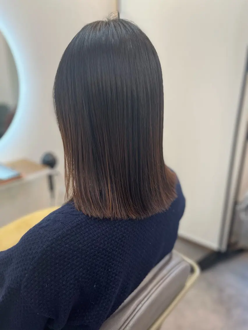 ミディアム カット 縮毛矯正 下野 悠也のヘアスタイル