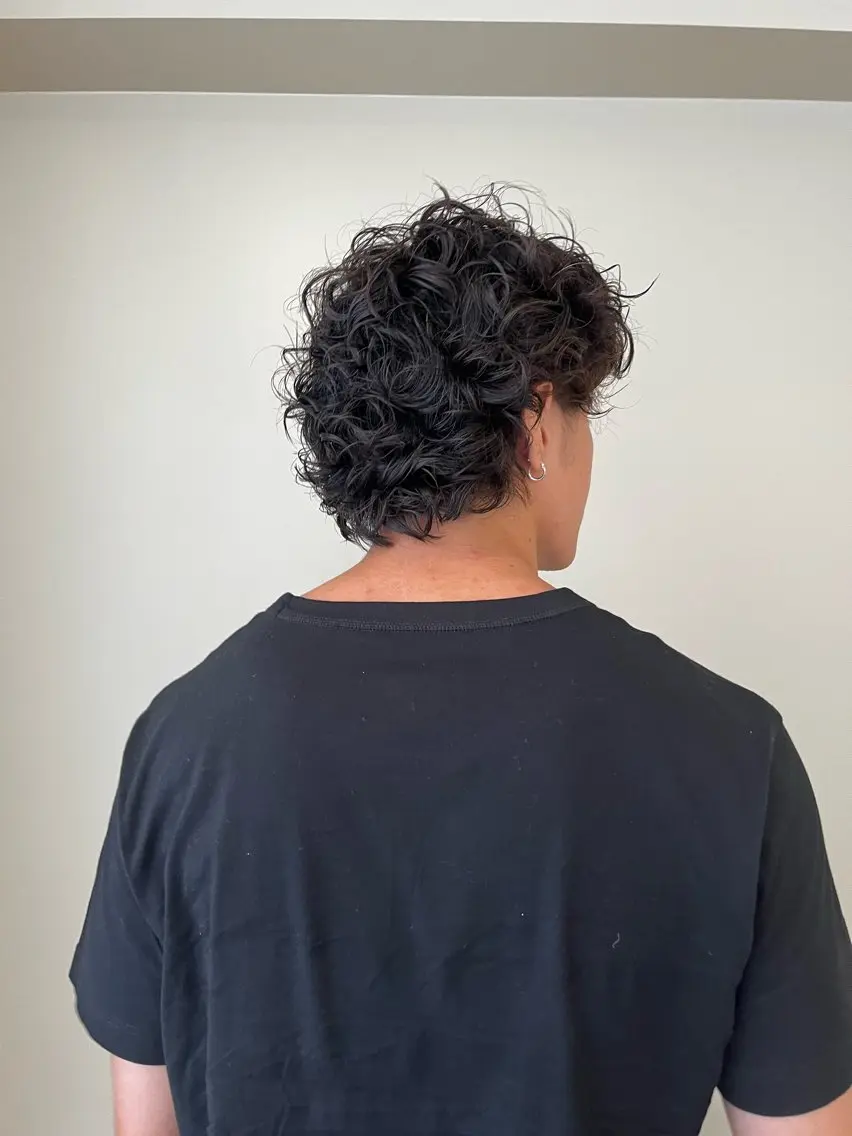 パーマ + 炭酸洗浄マイクロバブル+ケアトリートメントの写真