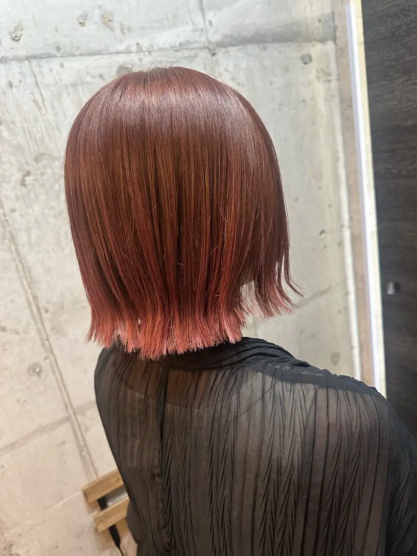 ミディアム カラー 保井 実奈美のヘアスタイル