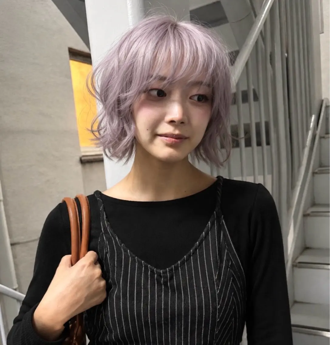 ショート ヘアカラー 🎀ミク🎀/ハイト ーン/デザインカラーのヘアスタイル