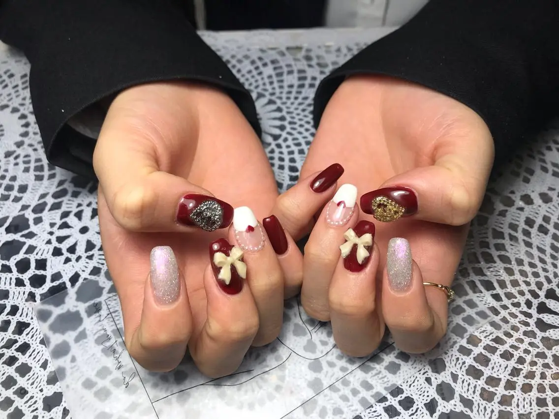 ネイル ハンドネイル ハンドケア Eveネイル チップスカルプ専門店のネイルデザイン