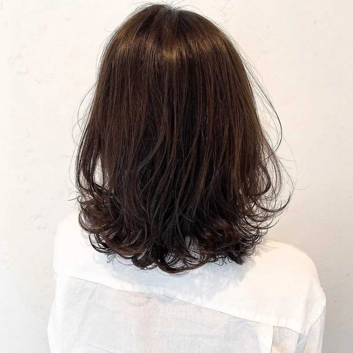 ミディアム カラー 伊藤 さやかのヘアスタイル