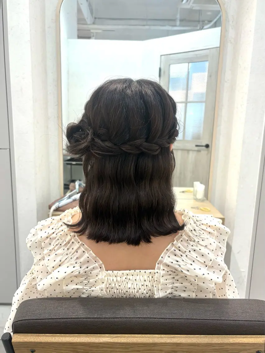 ミディアム ヘアアレンジ ヘアアレンジ🌸 城津唯のヘアスタイル