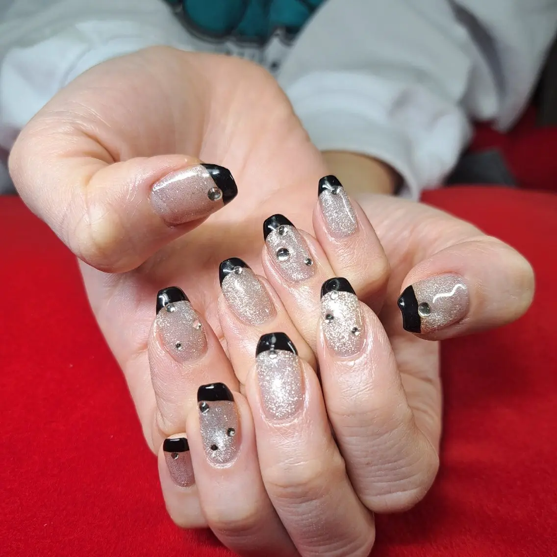ネイル フレンチネイル HAYASHI  Nのネイルデザイン