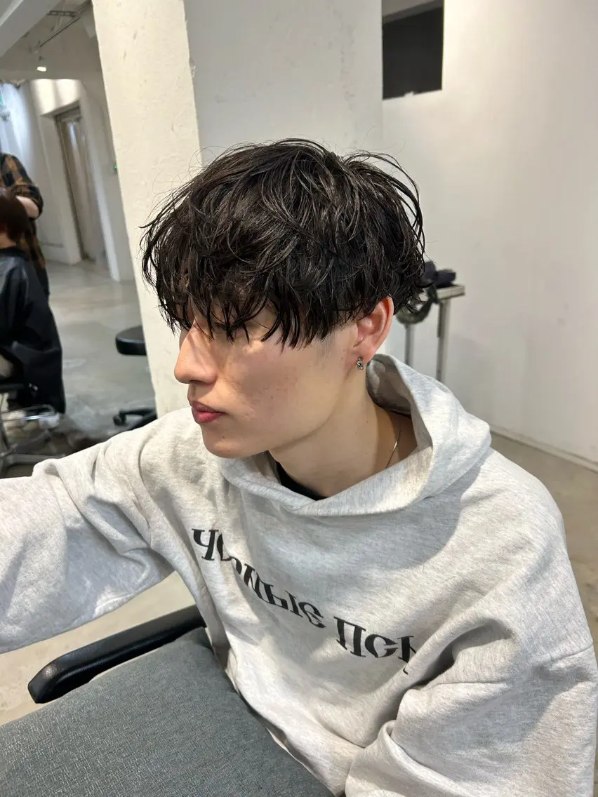 パーマ メンズ カット パーマ メンズ清潔感のプロ 💈メンズパーマ藤田のヘアスタイル