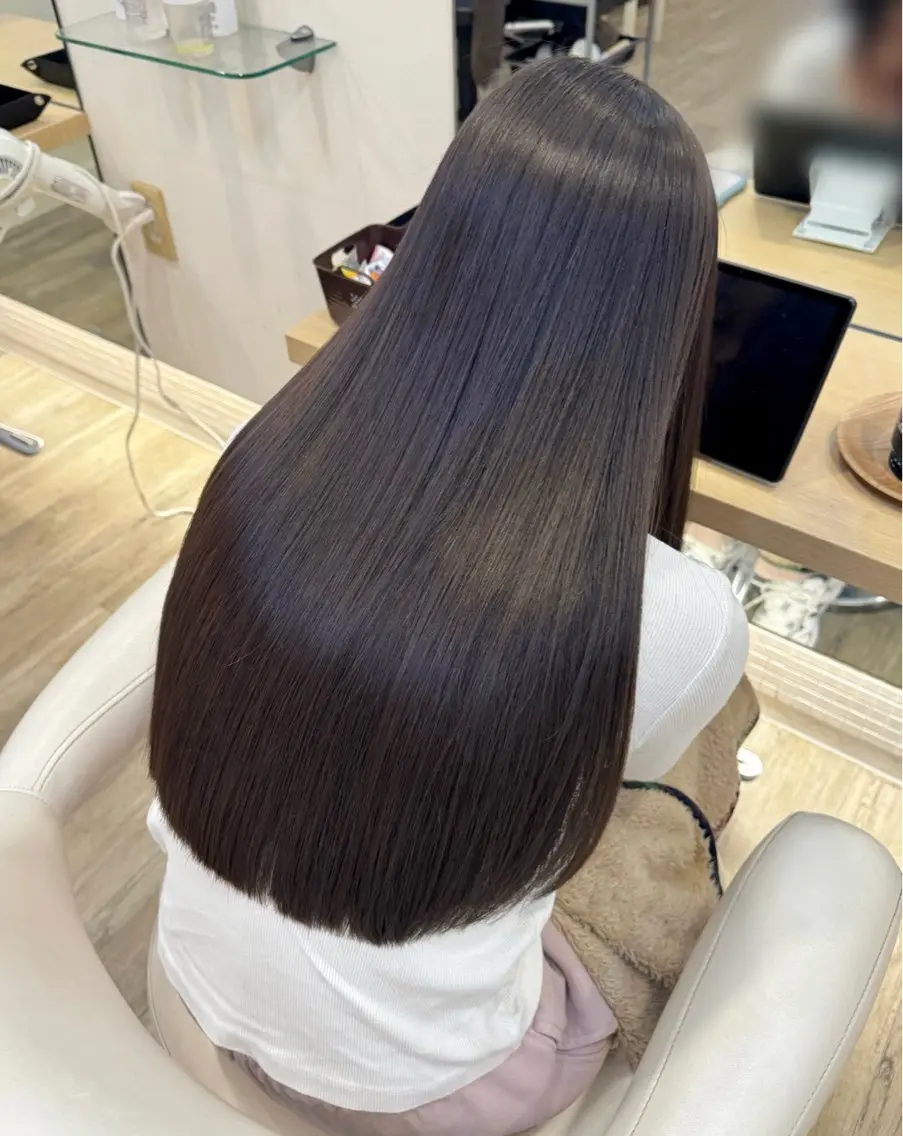 似合わせカット+縮毛矯正🫧の写真