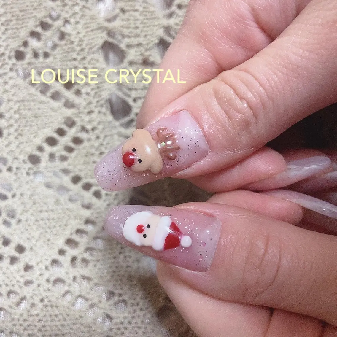 ネイル ハンドネイル LOUISE CRYSTALのネイルデザイン