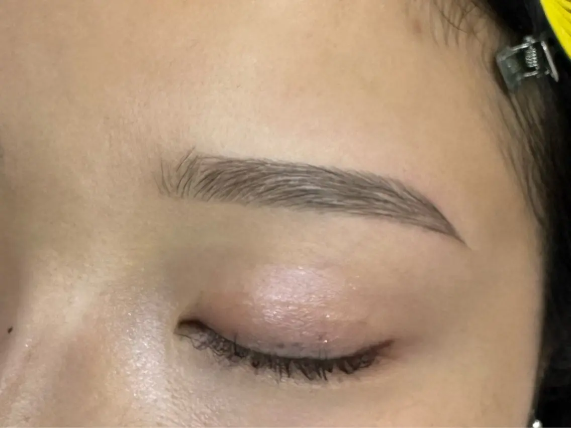 アイブロウ ワックス脱毛 眉カット その他(アイブロウ) WHITEEYE渋谷 渡部の眉毛・アイブロウイメージ