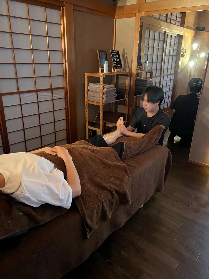 【初回】揉みほぐし30分+リフレクソロジー30分¥5,000→¥4,500の写真