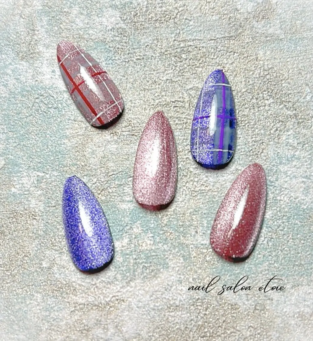ネイル マグネットネイル パープル バレンタイン ハンドネイル nail salon étoileのネイルデザイン