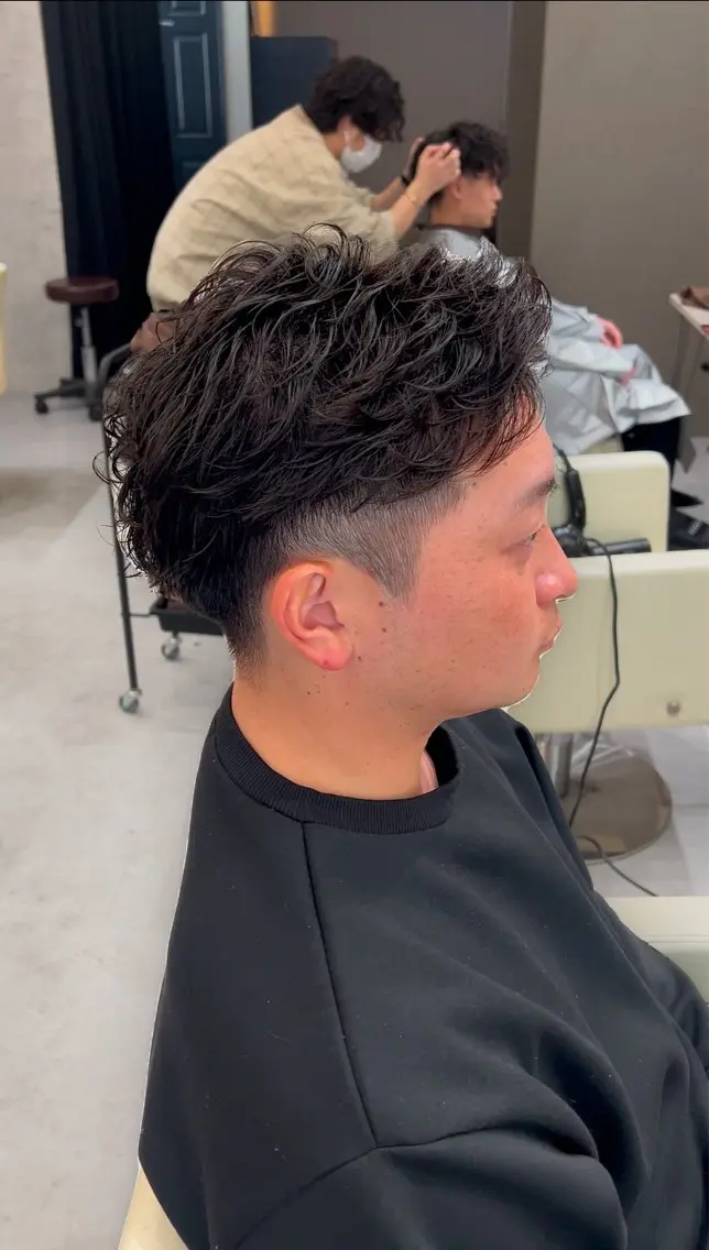 ショート パーマ メンズ カット パーマ メンズサロン リョウタのヘアスタイル