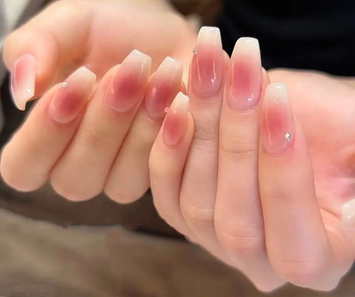 【Hand】チップ長さだし チークネイル/スートン6個の写真