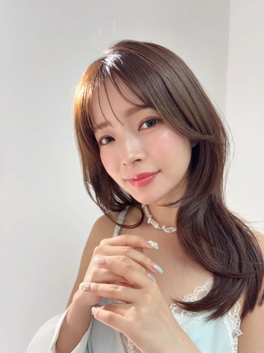 ミディアム ミディアムレイヤー くびれヘア レイヤーカット カット ヘアカラー トリートメント 🩶レイヤーカット/ さわ🩶のヘアスタイル