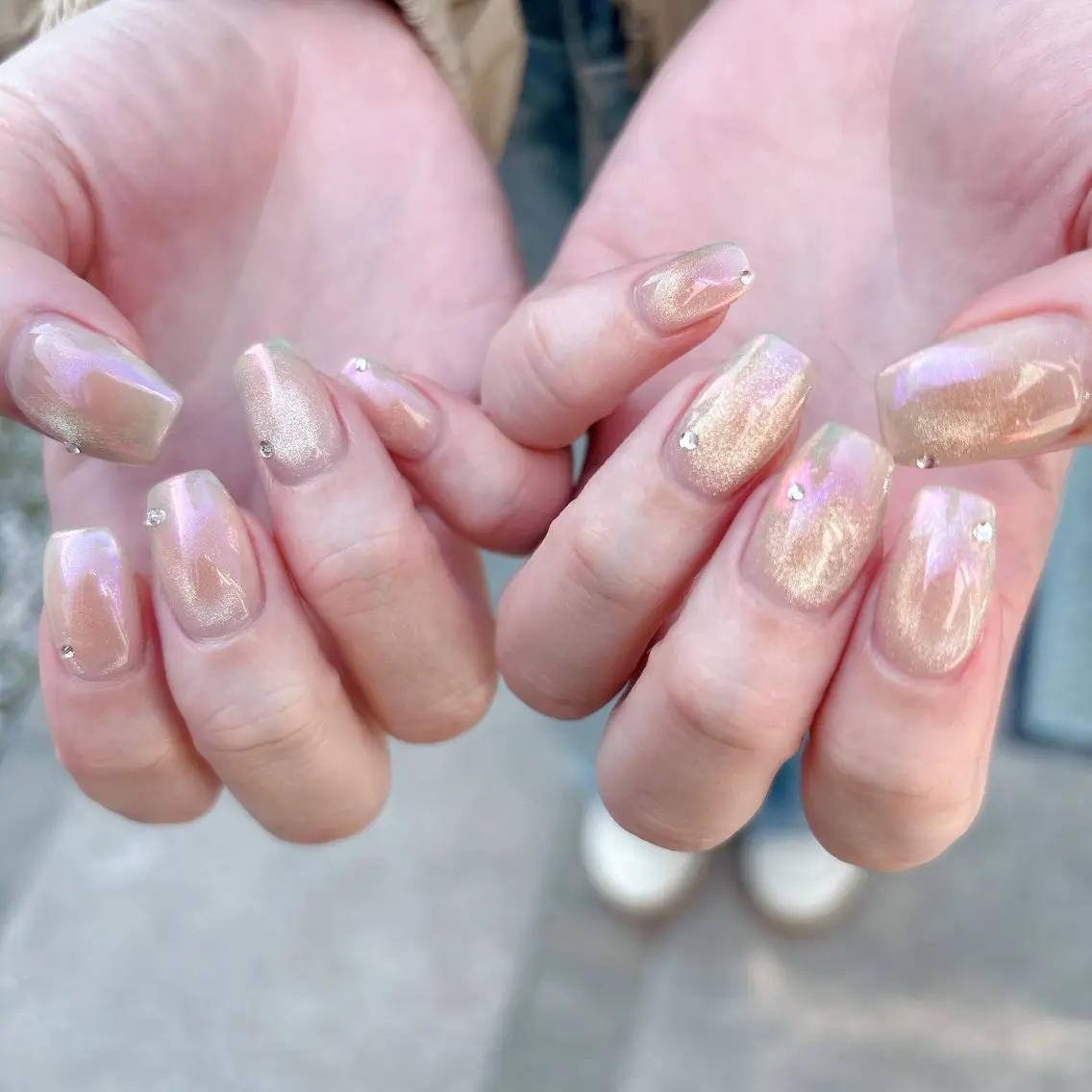 ネイル オーロラネイル チークネイル ハンドネイル nailsalon Asryのネイルデザイン