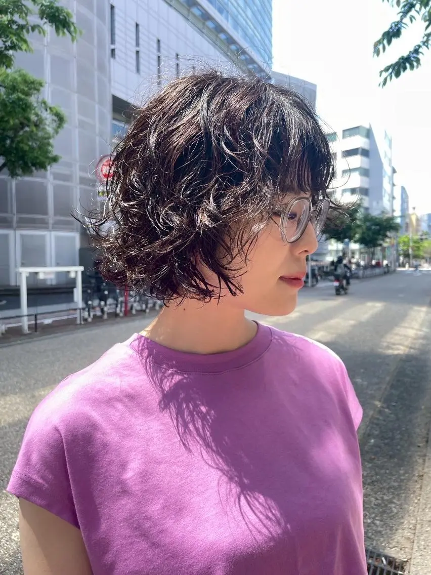 【レディース限定】✨カット&パーマ➕トリートメント✨カットで扱いやすい髪へ😭パーマでいつもと違う雰囲気に👍の写真