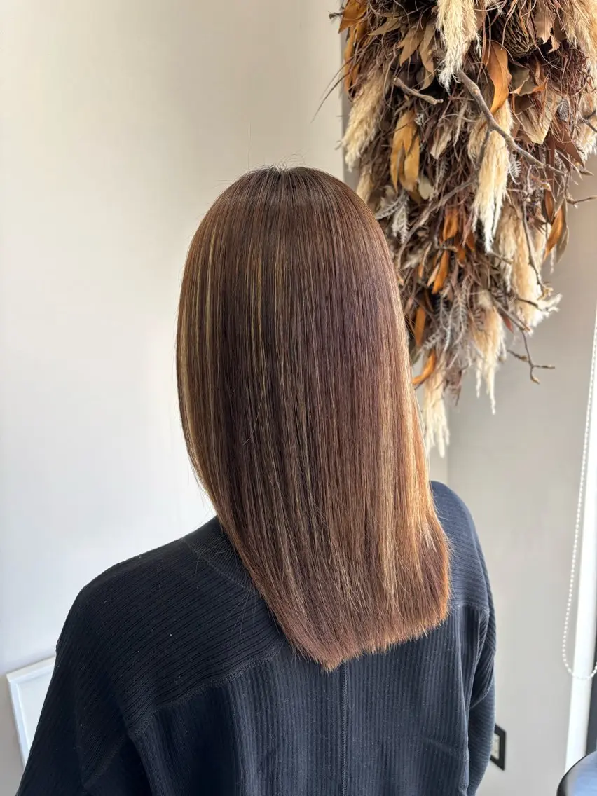 セミロング カラー 透明感カラー 畑 悠哉のヘアスタイル