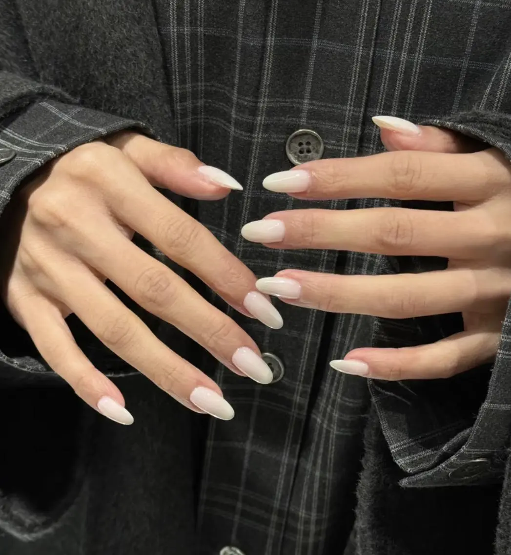 ネイル ハンドネイル 🎀 NaNa_nailのネイルデザイン