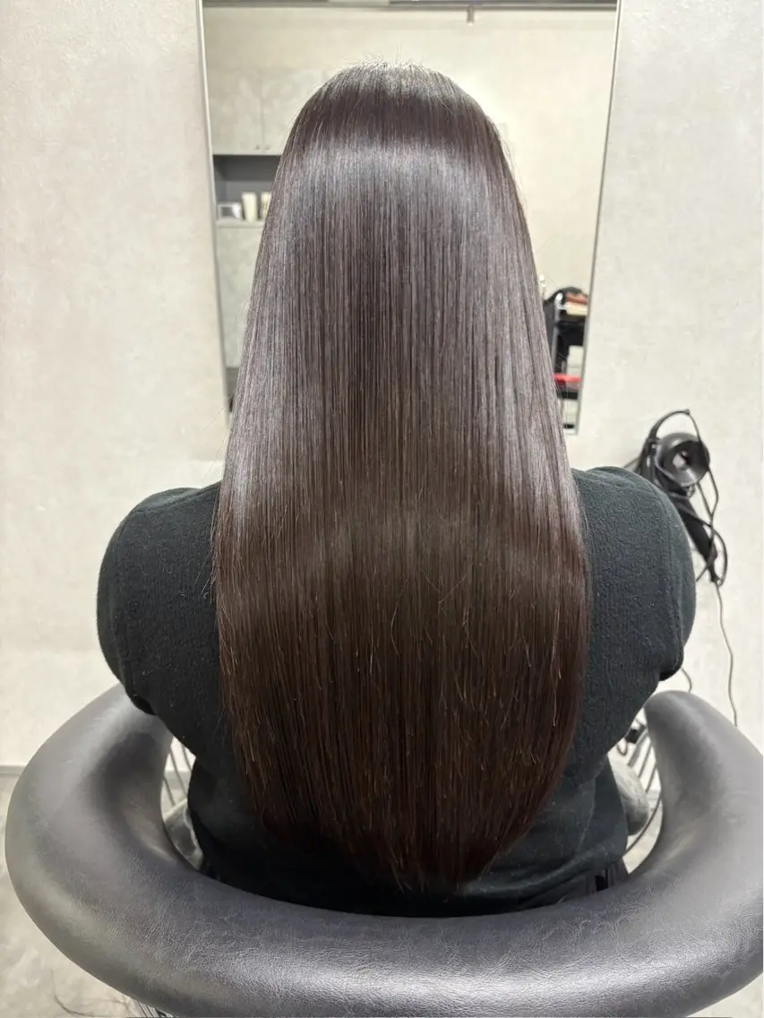 ロング 新井 英美のヘアスタイル
