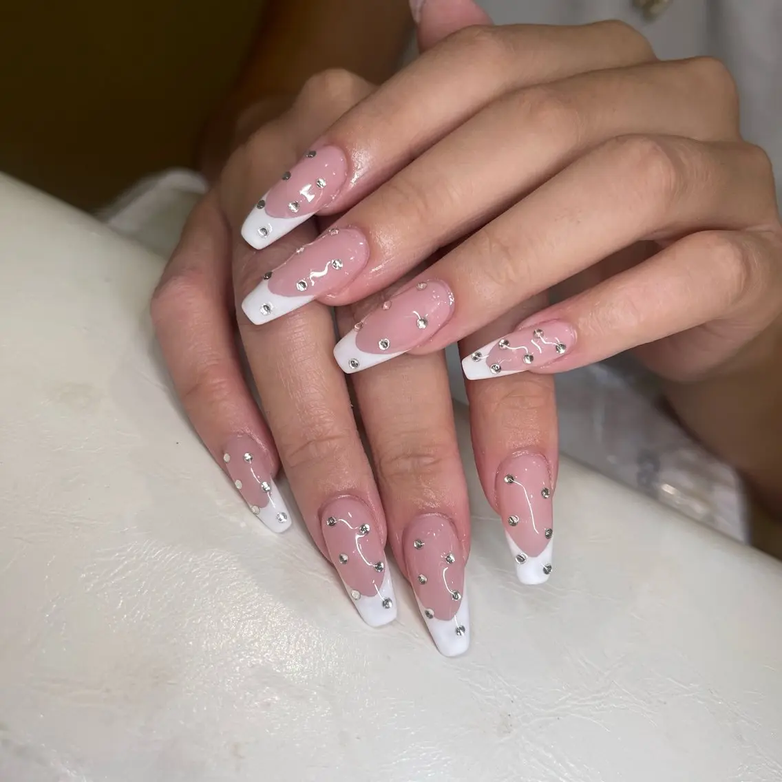 ミディアム Sora NAILのネイルデザイン