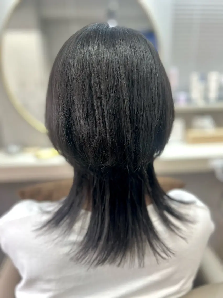 セミロング ウルフカット カット 池田 太一のヘアスタイル
