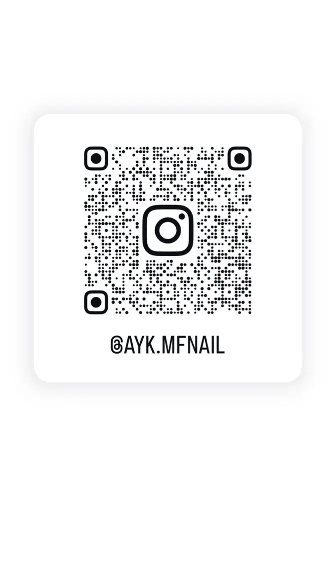 ネイル aya 𓂃のネイルデザイン