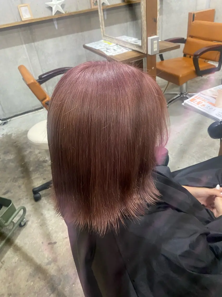 カラー ベージュカラー ピンクカラー ピンクベージュ 松木 愛菜のヘアスタイル