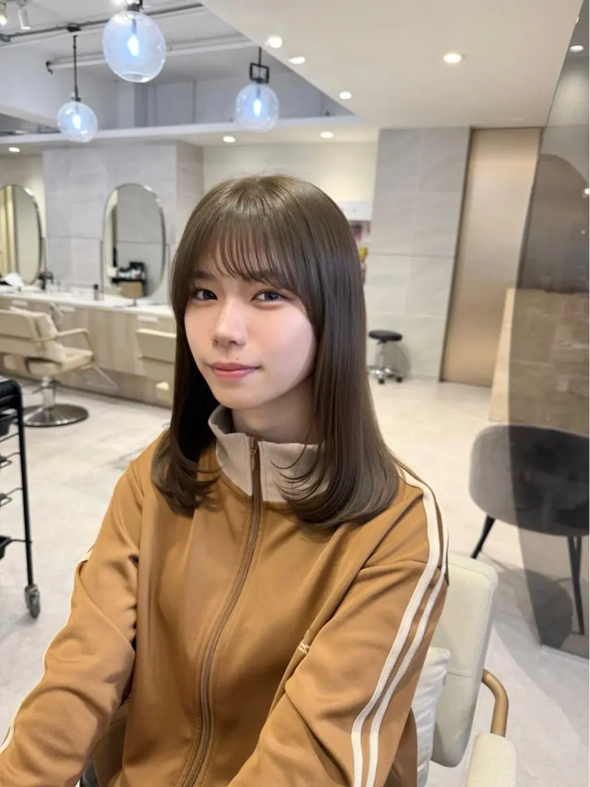 ロング カラー ベージュカラー ブリーチ ダブルカラー ブリーチなしカラー カット ヘアカラー 透明感カラー🌿 グレージュ🐺陽介のヘアスタイル