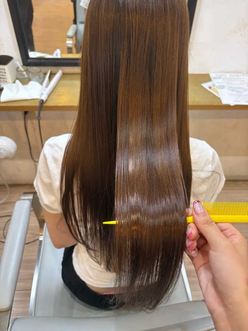 ロング ヘアカラー 韓国ヘアー🇰🇷 MIWAのヘアスタイル