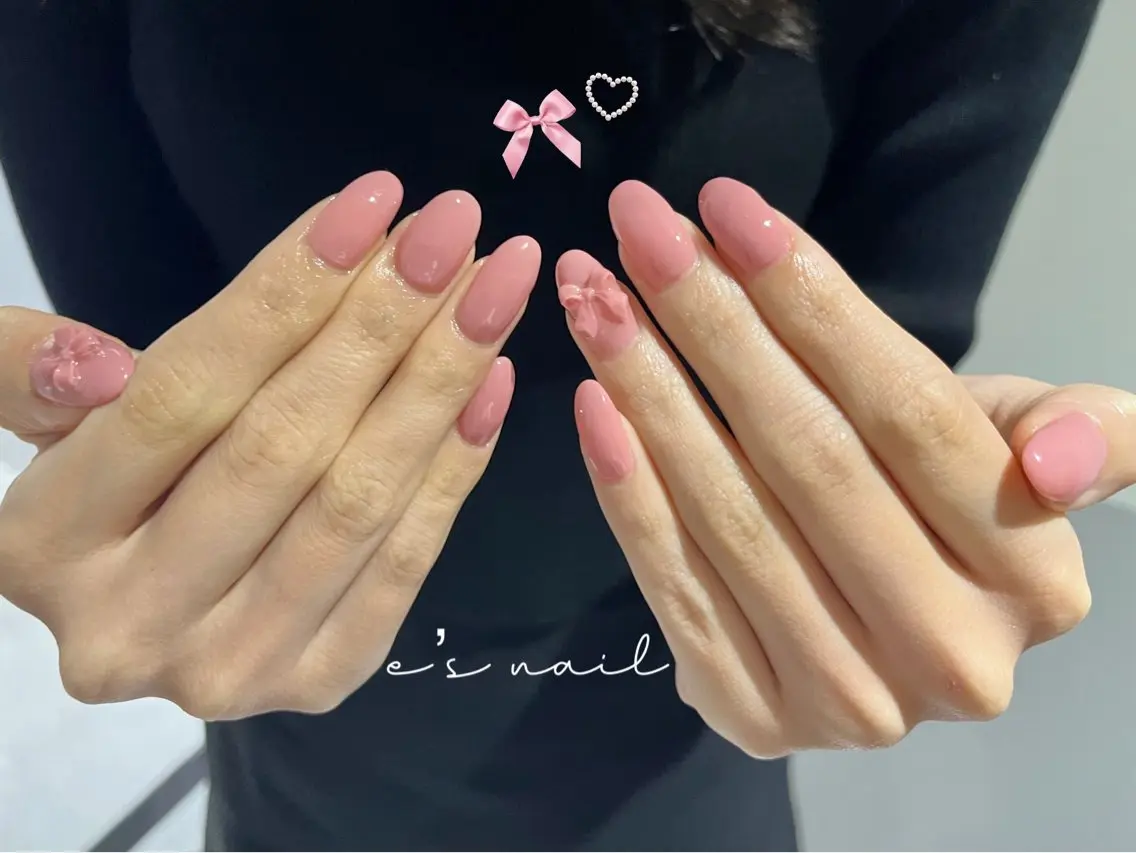 ネイル e’s nail Lumièreのネイルデザイン