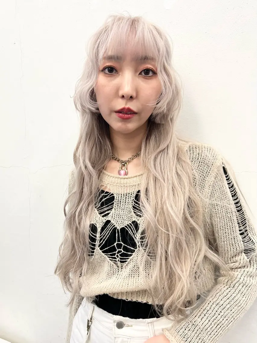 ロング カラー ヘアカラー トリートメント HARU//原宿🤍 リピート率NO.1のヘアスタイル