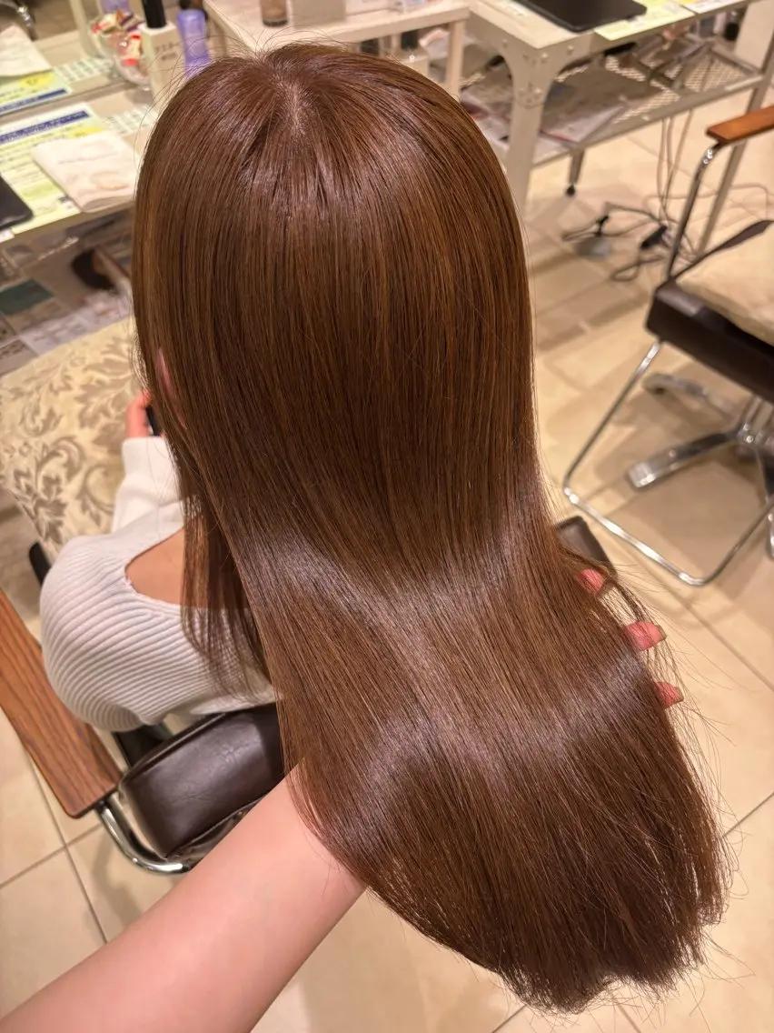 セミロング カット ヘアカラー トリートメント 艶カラー🌟髪質改善 髙畑爽のヘアスタイル