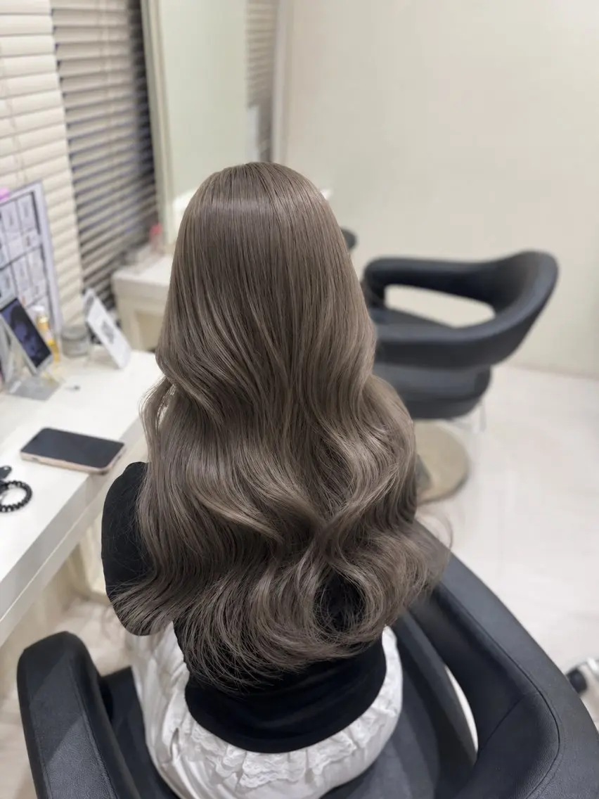 ロング カラー カット ヘアカラー 🤍韓国大人っぽ ベージュMAI🤍のヘアスタイル
