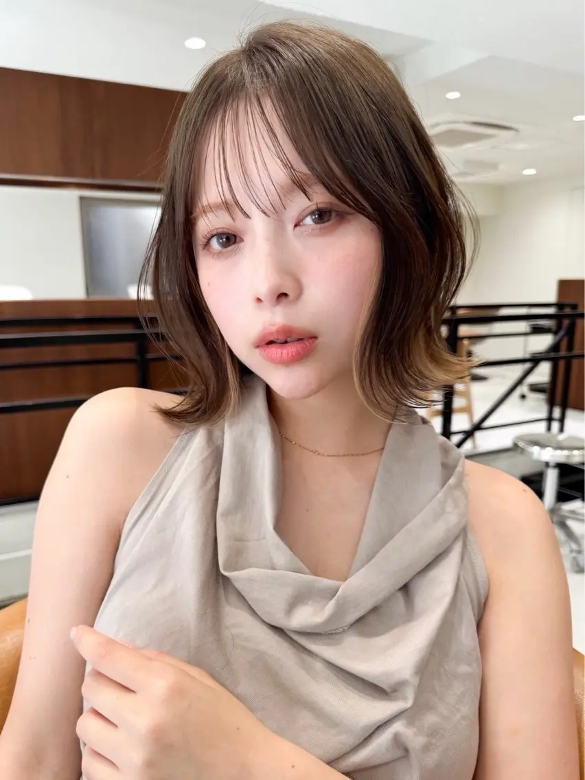 ショート カラー 小顔カット 小顔ボブ jilblanカホのヘアスタイル