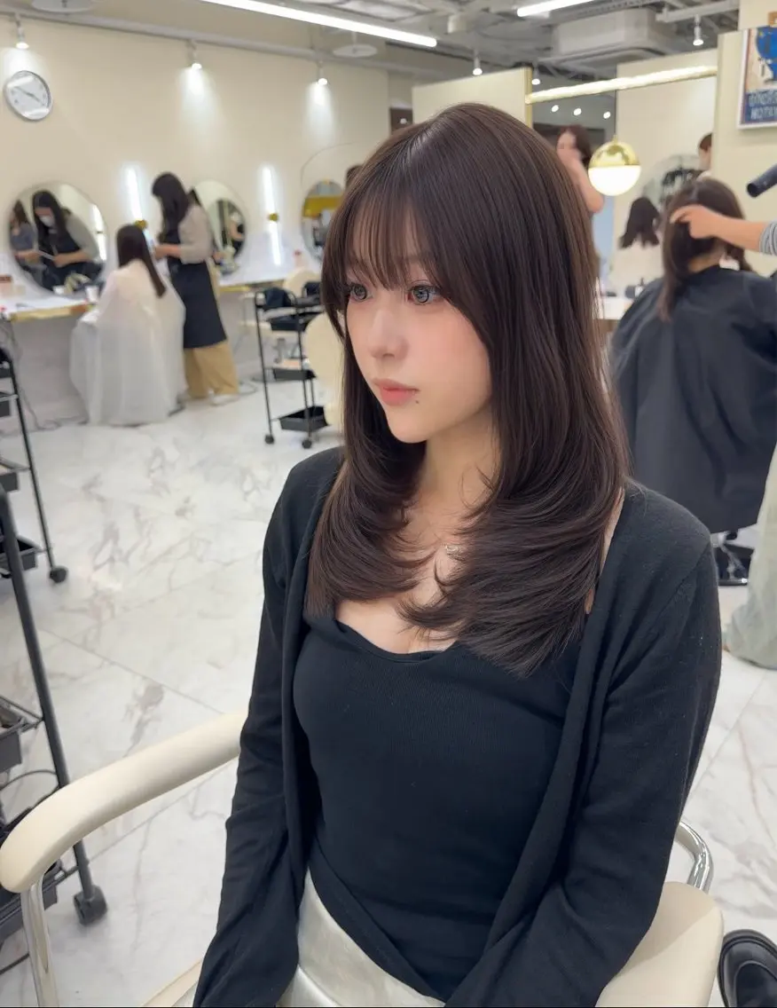 ミディアム カラー ヘアアレンジ レイヤーカット カット ヘアカラー トリートメント 髪質改善×レイヤー 🫧松野力也のヘアスタイル