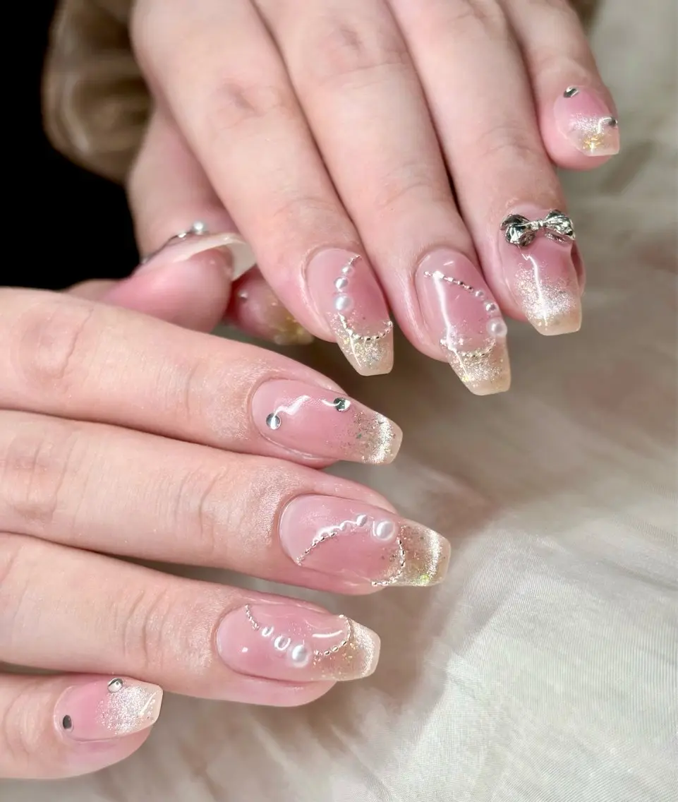 ネイル ハンドネイル ハンドケア ETE LUNA NAILのネイルデザイン