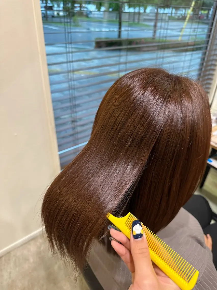 ミディアム カラー 伊藤 旭華のヘアスタイル