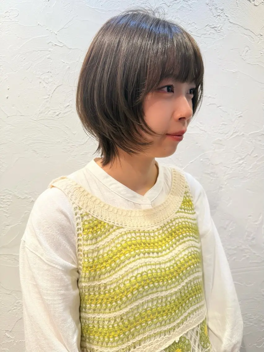 ショート カット ヘアカラー 日下 まゆきのヘアスタイル