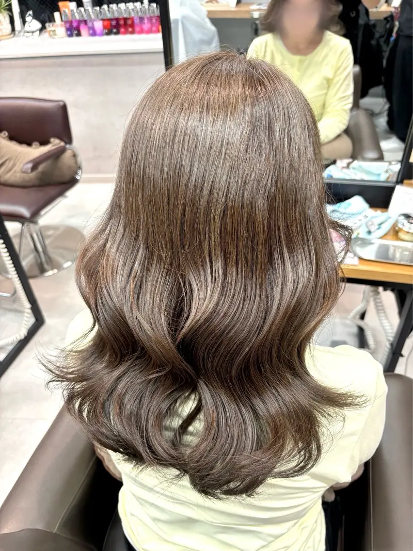 ミディアム カラー ベージュカラー ミント ミントベージュ ヘアカラー 上品♡ブラウン💎 アレンジ🩰Rimiのヘアスタイル