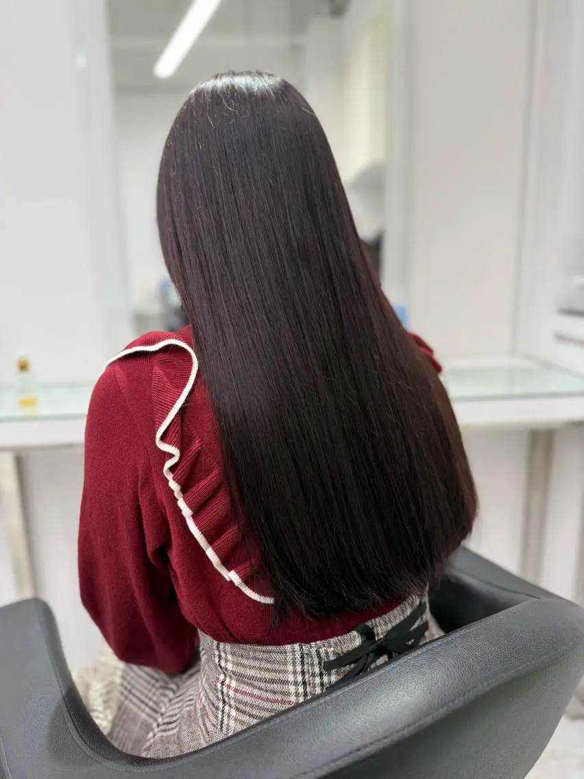 ロング カット ヘアカラー 似合わせ艶カラー🪽 ひかる🪽のヘアスタイル