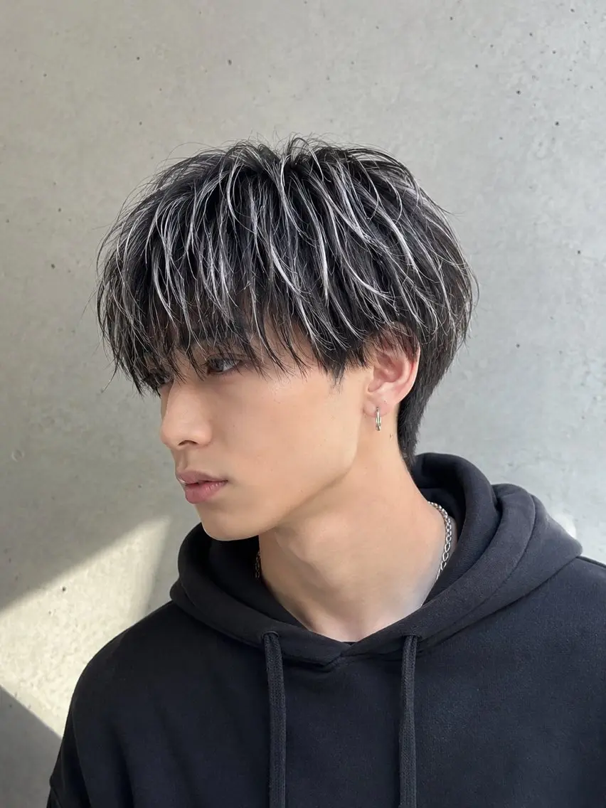 ショート カラー メンズ メンズハイライト メンズメッシュ マッシュ 黒髪 ハイライトカラー ヘアカラー トリートメント 🔮メンズ縮毛矯正 メンズパーマ💎竹永のヘアスタイル