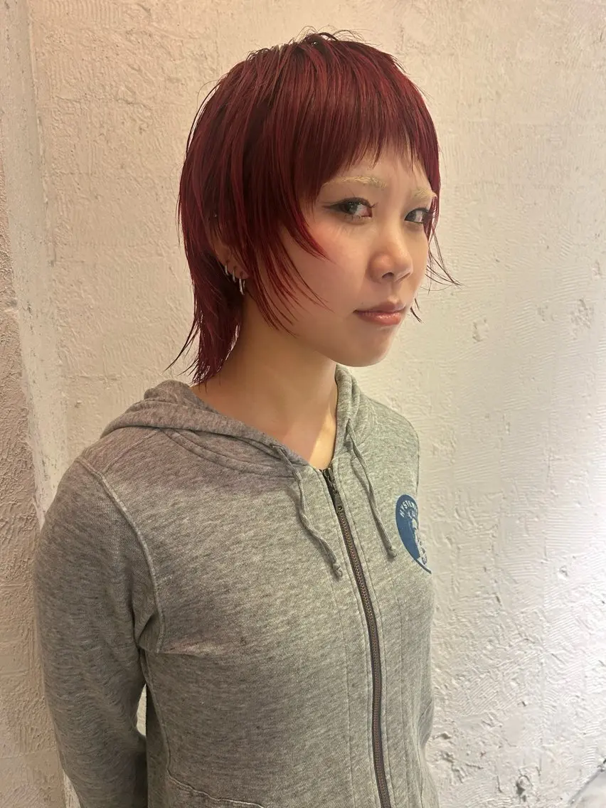 ショート カラー ショートレイヤー レッドカラー レイヤーカット ショートヘア カット ヘアカラー トリートメント 村上雅人 ナチュラルモードのヘアスタイル