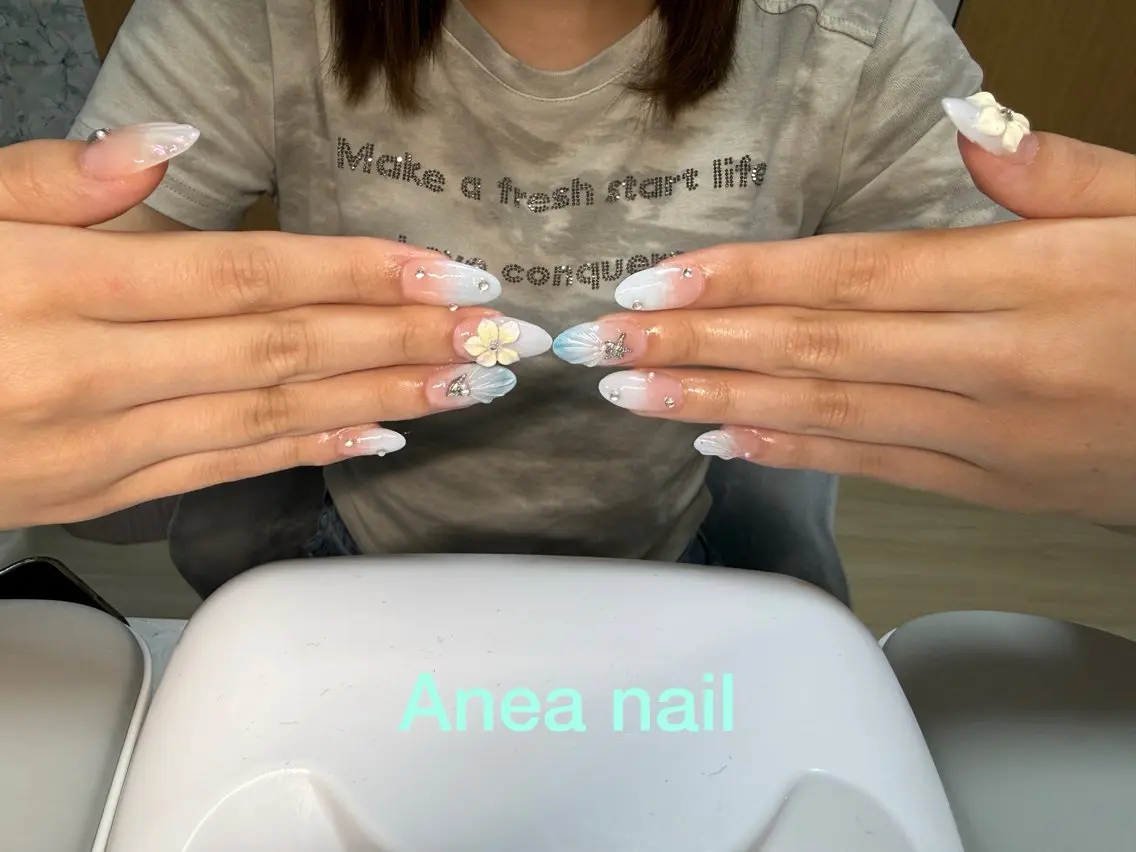 ネイル 長さ出し ネイルチップ Anea Nailのネイルデザイン