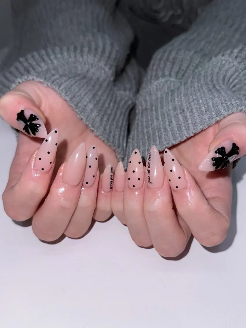 ネイル 韓国ネイル マグネットネイル 持ち込み ハンドネイル RINA Nailのネイルデザイン