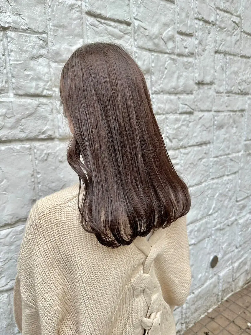 ロング カラー ベージュカラー ブラウンカラー 透明感カラー ヘアカラー トリートメント ヘッドスパ ヘアセット 艶くすみカラー /縮毛/川添桃花のヘアスタイル