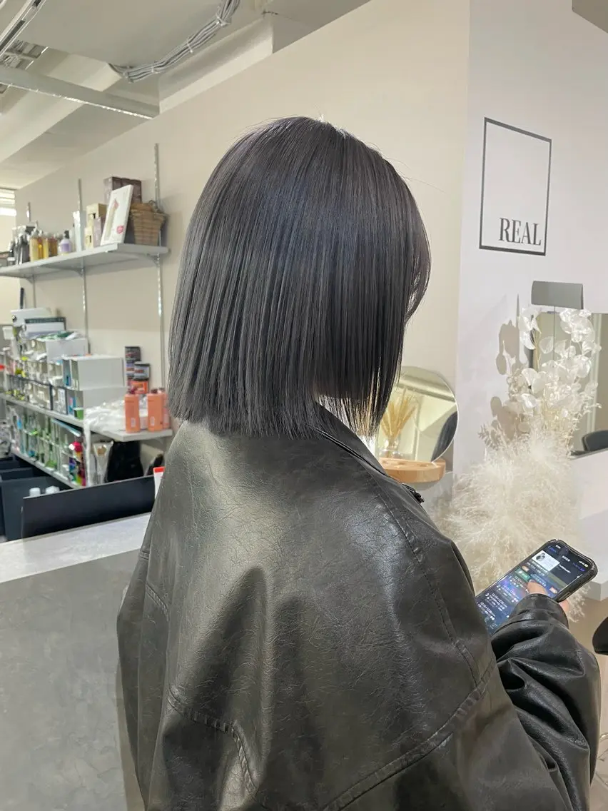 ショート カラー グレージュ ボブ カット ヘアカラー トリートメント 艶髪/透明感カラー tawadaのヘアスタイル