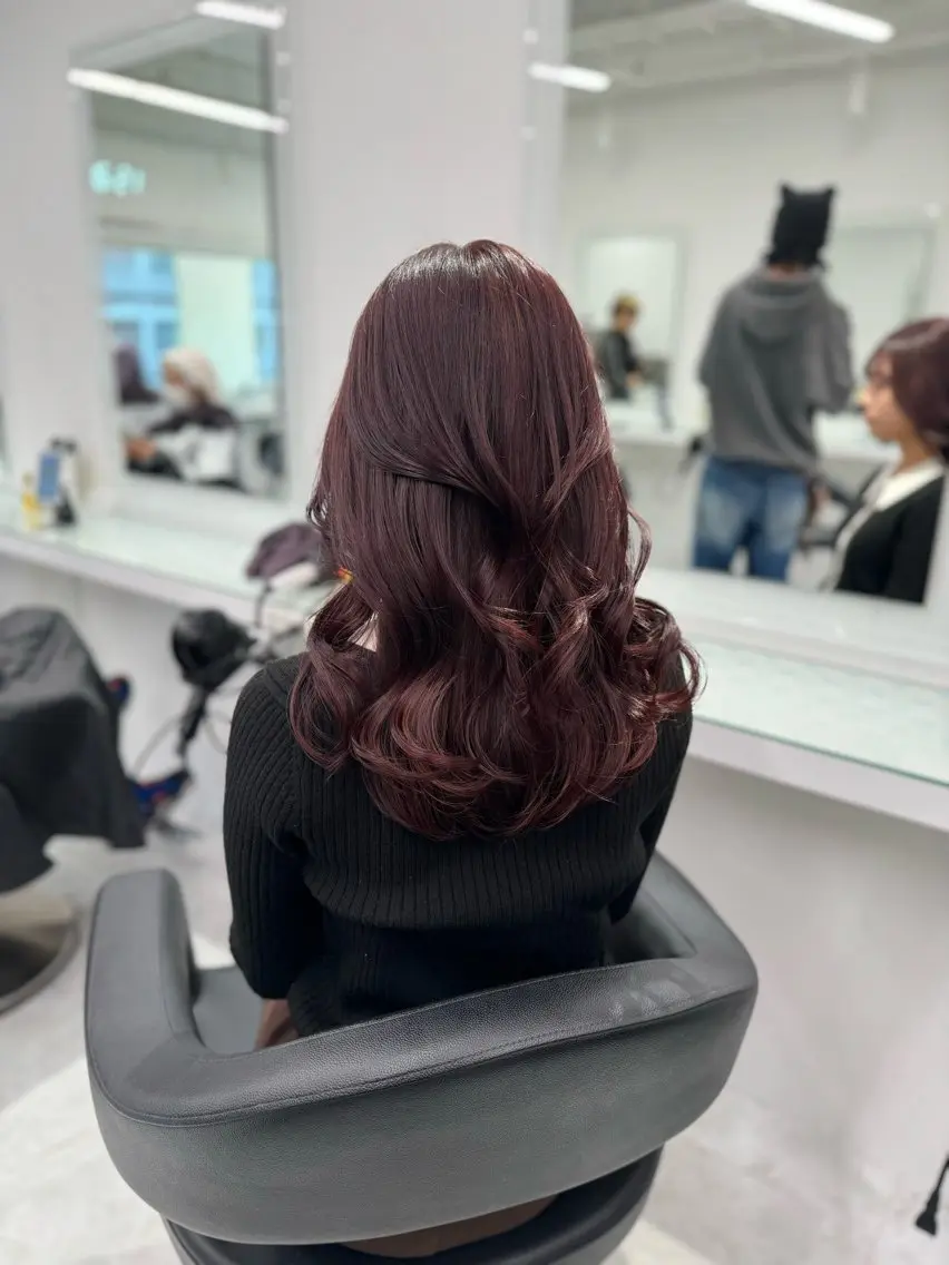 ロング カラー ヘアアレンジ カット ヘアカラー トリートメント レイヤー×透明感カラ ー🕊AZUSAのヘアスタイル