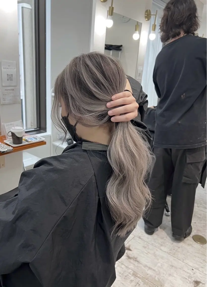 ロング カラー バレイヤージュ グレージュ レイヤーカット 指名数No.1 /NAOYAのヘアスタイル