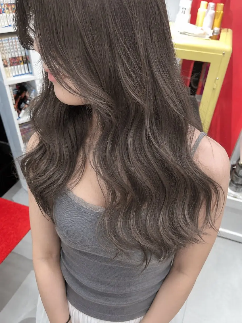 ロング カラー ベージュカラー ハイライトカラー ハイライト ヘアカラー 【デザインカラー】 南堀江　宇都宮のヘアスタイル
